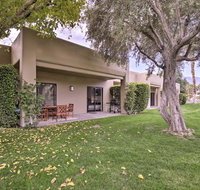 Cathedral City Condo w/Patio-PoolGolf Access - Hotels Santiago