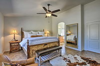 Cave Creek Modern Home with Patio Grill  Pool Hotels Santiago