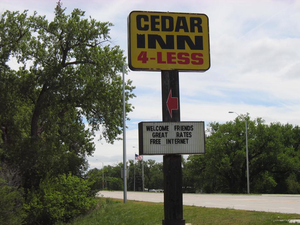 Cedar Inn - thumb 3