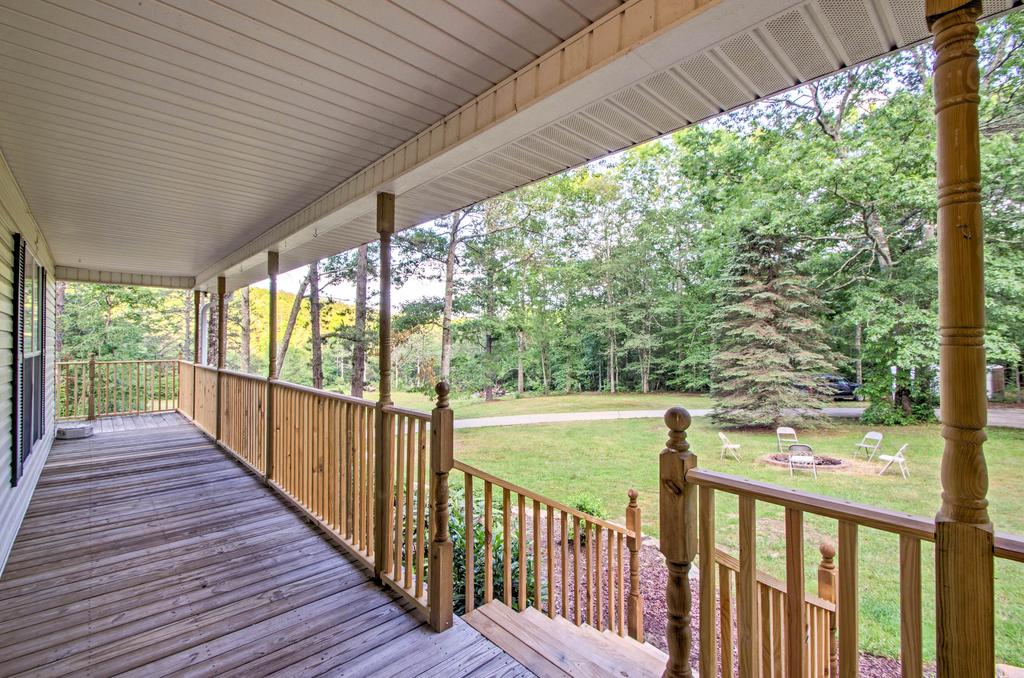Cedar Mountain House On 12 Acres - Near Trails! - thumb 1