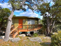 Cedar Shade Bungalow tree house views pool  hot tub next to marina 13 Tourism Bookings