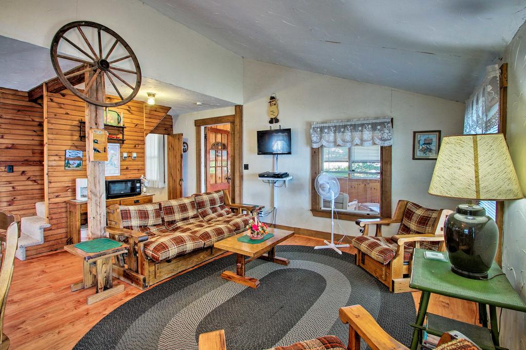 Center Ossipee Pet-Friendly Cottage With Dock! - thumb 3