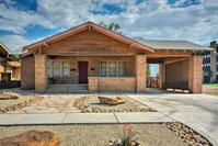 Central Home 1 Mi to Texas Tech  by Dtwn Lubbock Tourism Bookings