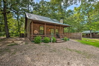 Centrally Located Broken Bow Cabin with Hot Tub Tourism Bookings