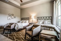 Century Oak Casita by Remi's Ridge  Hayes Hollow Duplex USA Accommodation