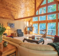 Chalet In The Woods - USA Accommodation