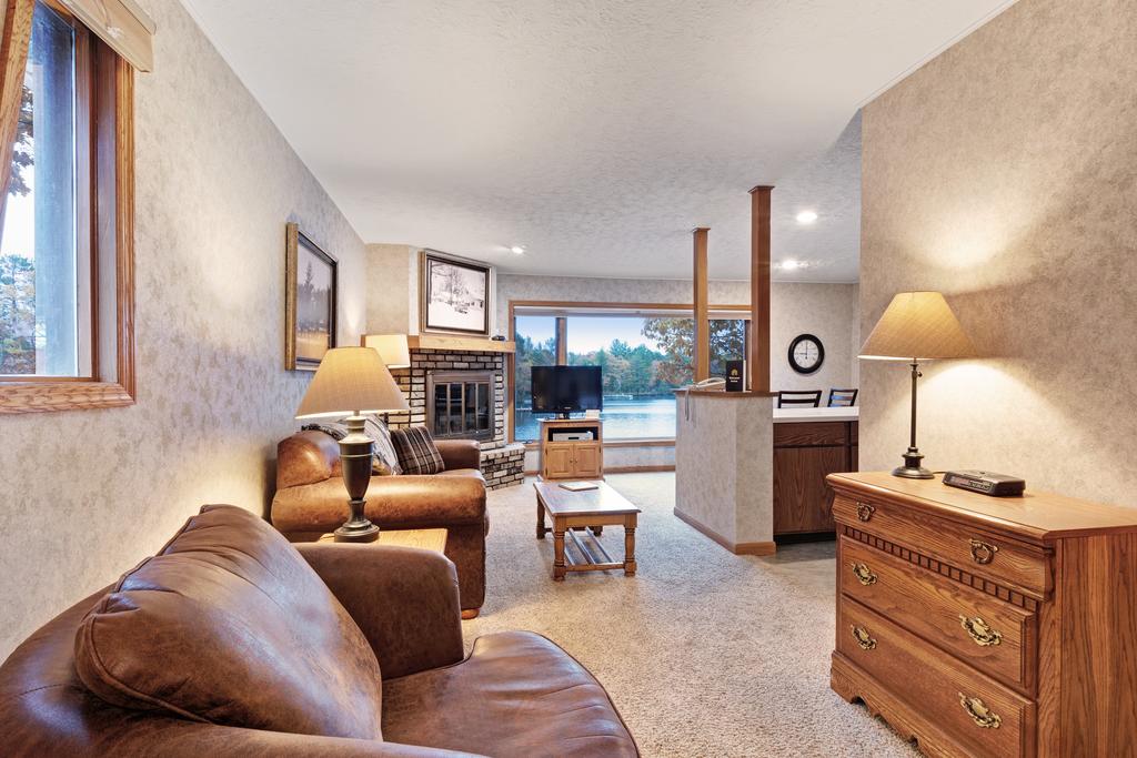 Chanticleer Inn: Villa 5 - thumb 3