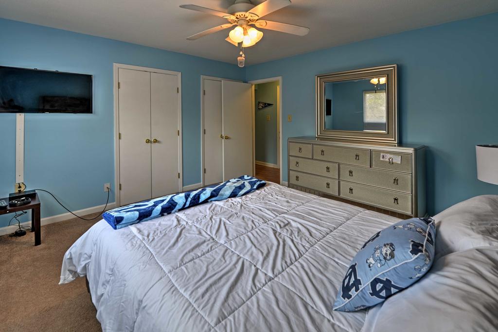 Chapel Hill Condo-2 Miles To UNC, 8 Miles To Duke! - thumb 0