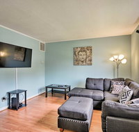 Chapel Hill Home with Pool Access - 2 Mi to UNC - Accommodation China