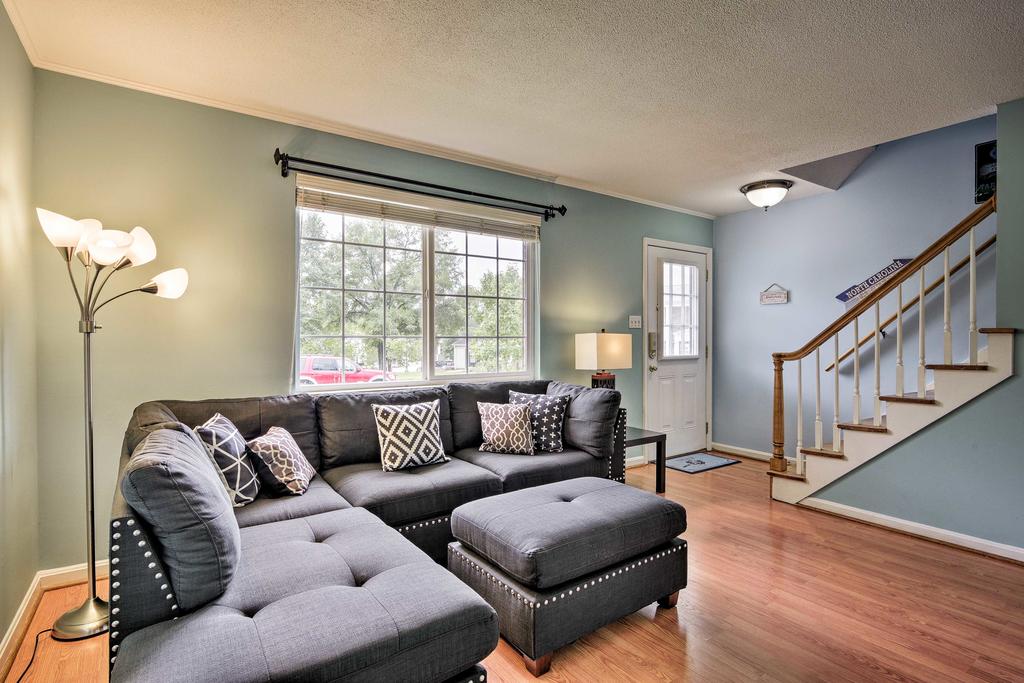 Chapel Hill Home With Pool Access - 2 Mi To UNC! - thumb 3