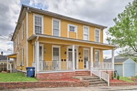 Charming Apartment with Macon Views Less Than 1 Mi to Mercer Tourism Bookings