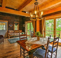 Charming Cabin on 70 Acres 15 Min to Montpelier - Tourism Bookings