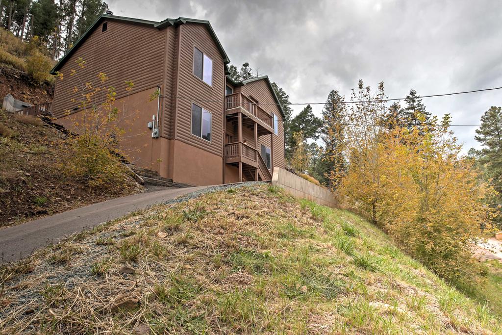 Charming Ruidoso House With Private Hot Tub & Grill! - thumb 1