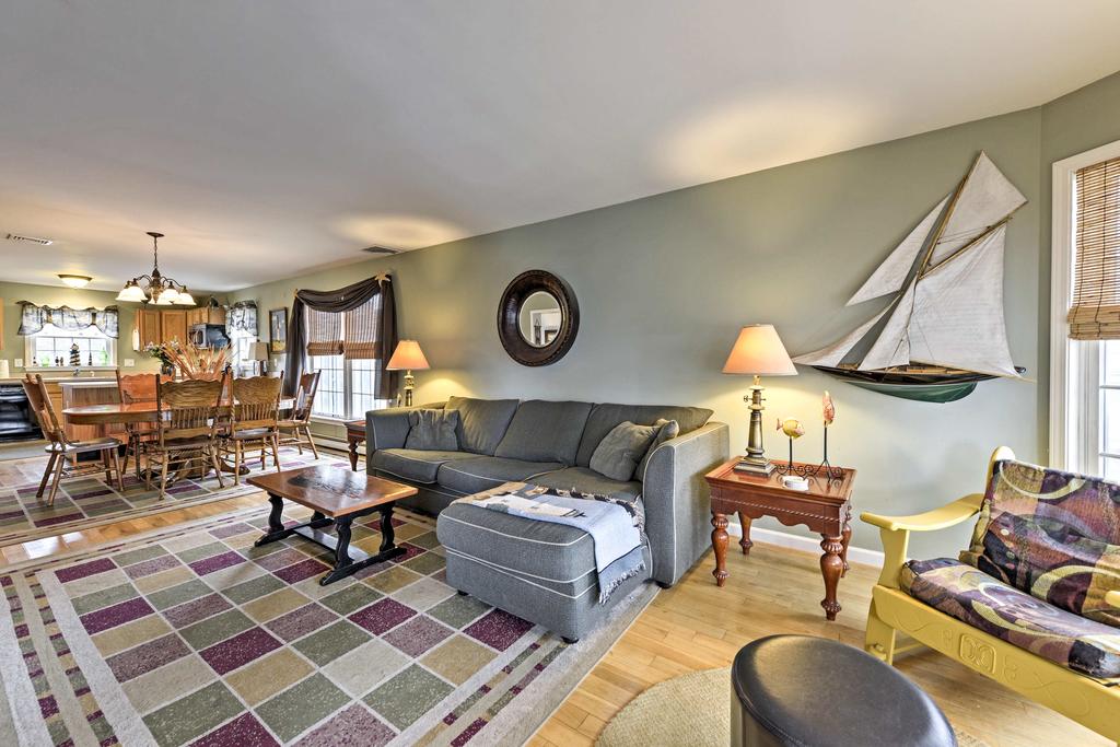 Charming Ship Bottom Home - Walk To The Beach! - thumb 2