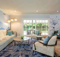 Charming Vacation Home - USA Accommodation