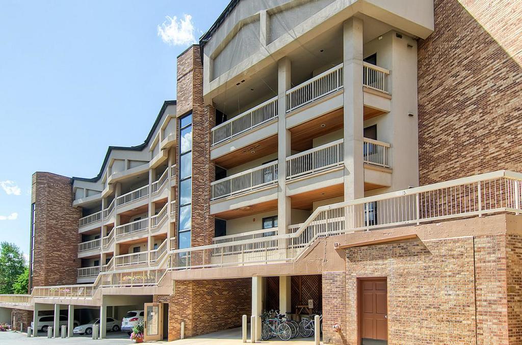 Chateau Chamonix - CX336 - thumb 3