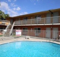 Chateau Inn & Suites - USA Accommodation