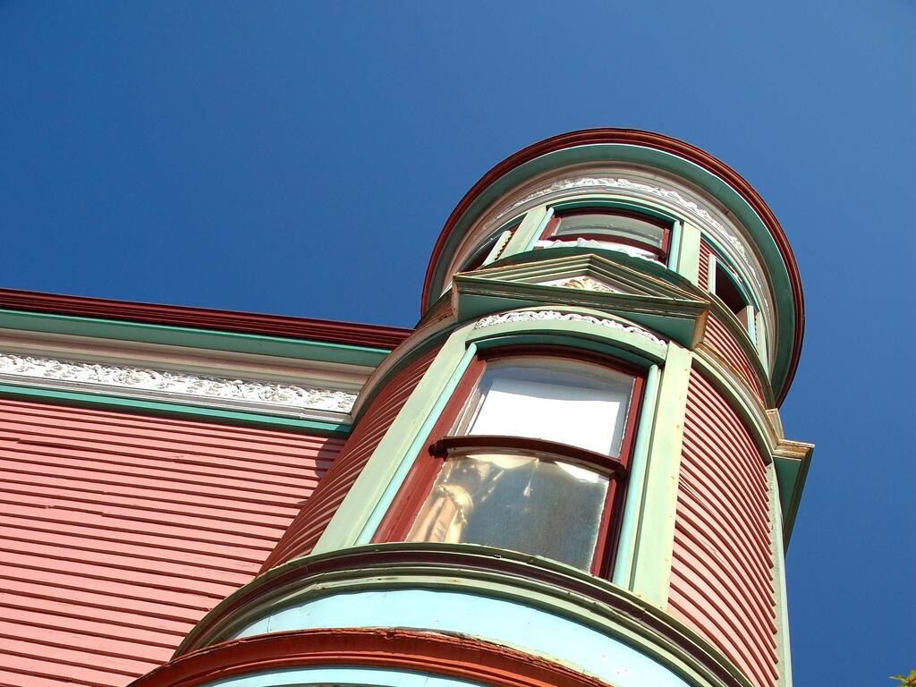 Chateau Tivoli Bed And Breakfast - thumb 1