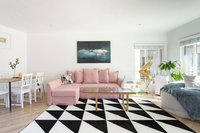 Chic  Comfortable Art  Design Apartments near LAX  Beaches USA Accommodation