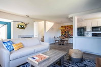 Chic 3BR Townhome in Pacific Beach by WanderJaunt USA Accommodation