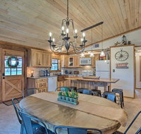 Chic Lakefront Cabin with Dock  Bluff Creek Views - Tourism Bookings