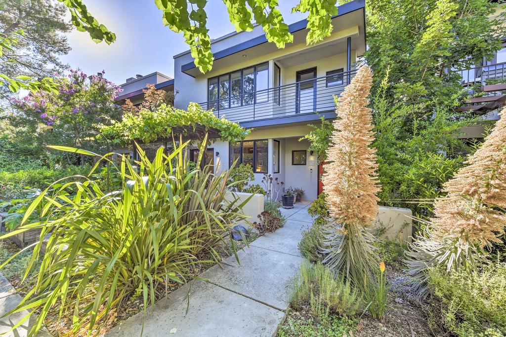 Chic Studio With Patio - 3 Blocks To UC Davis! - thumb 0