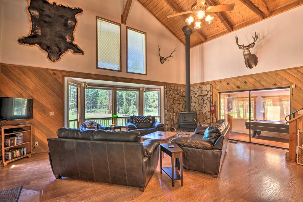 Chiloquin Home With Fire Pit And Deck - By Crater Lake! - thumb 1