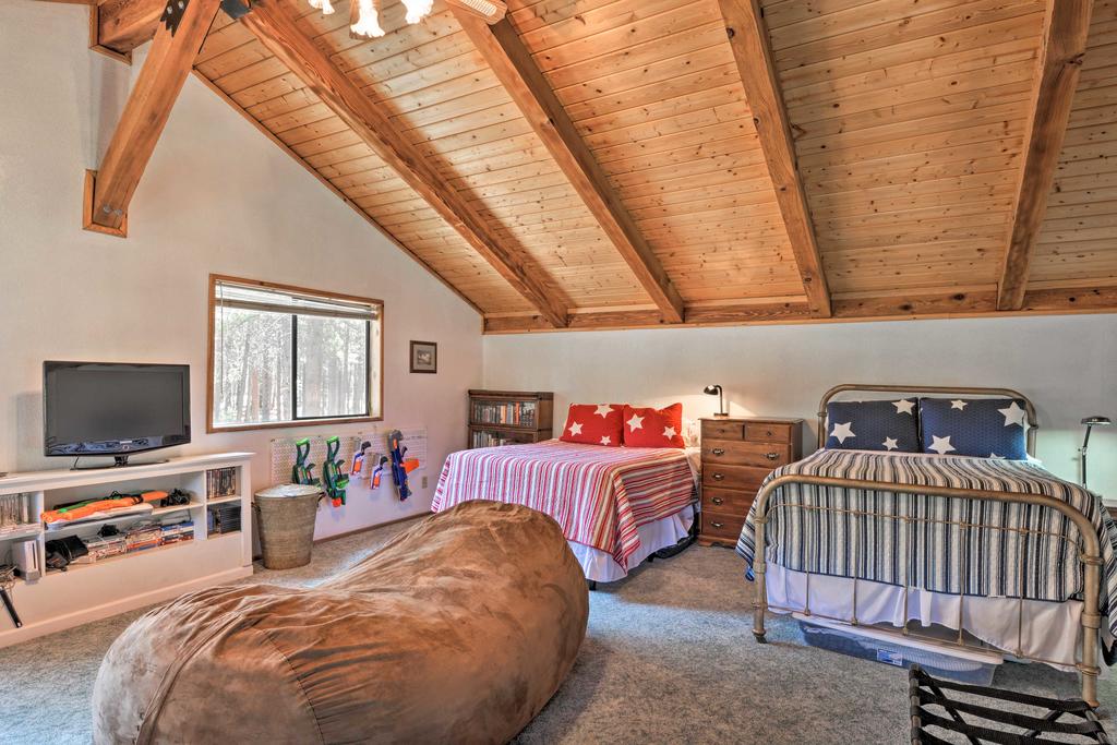 Chiloquin Home With Fire Pit And Deck - By Crater Lake! - thumb 0