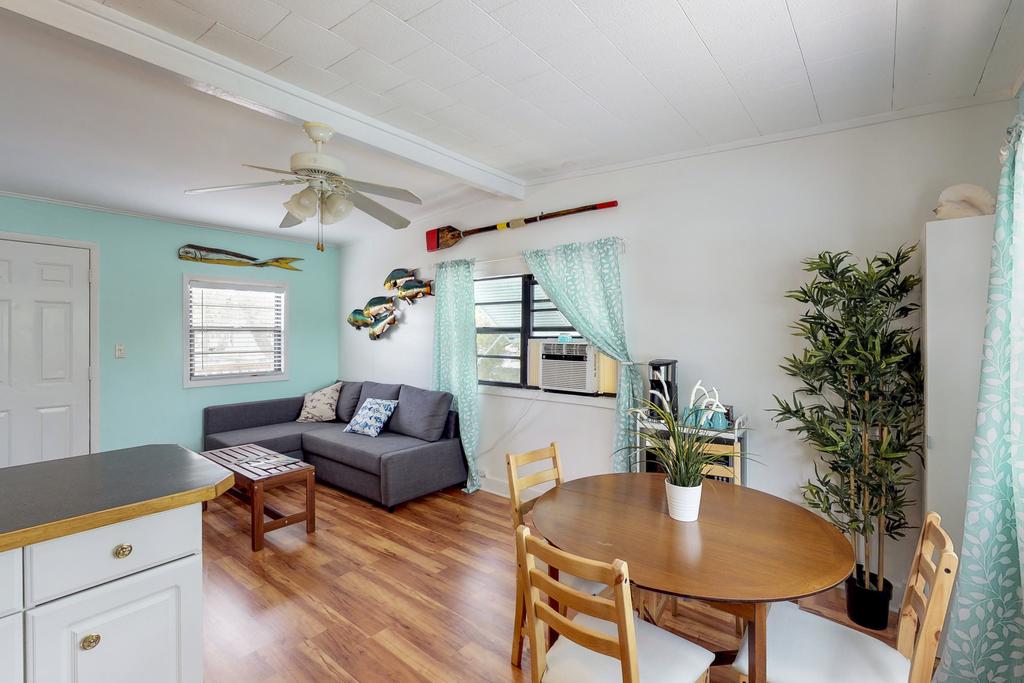 Cindy Villa - thumb 0