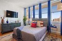 City Centre Studio Rooftop Pool Amazing Views. Tourism Bookings