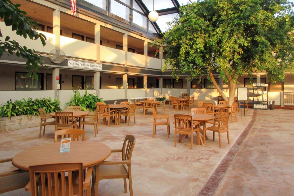 Clarion Inn - thumb 2