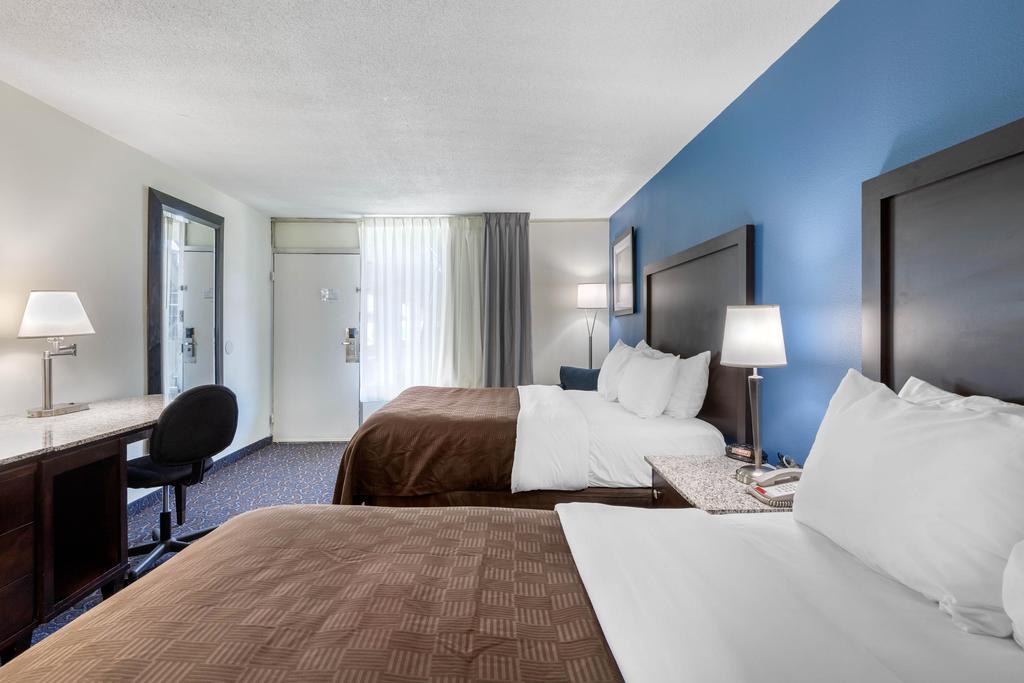 Clarion Inn & Suites Oxford East - thumb 2