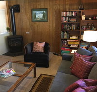 Classic Carnelian Bay Log Cabin - USA Accommodation