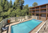 Close to Slopes  Heated Pool  skiers paradise Tourism Bookings