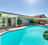 CM-112 - Poolside Retreat in Costa Mesa - Tourism Bookings