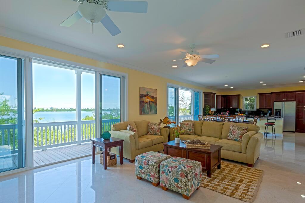 Coastal Comfort - thumb 3