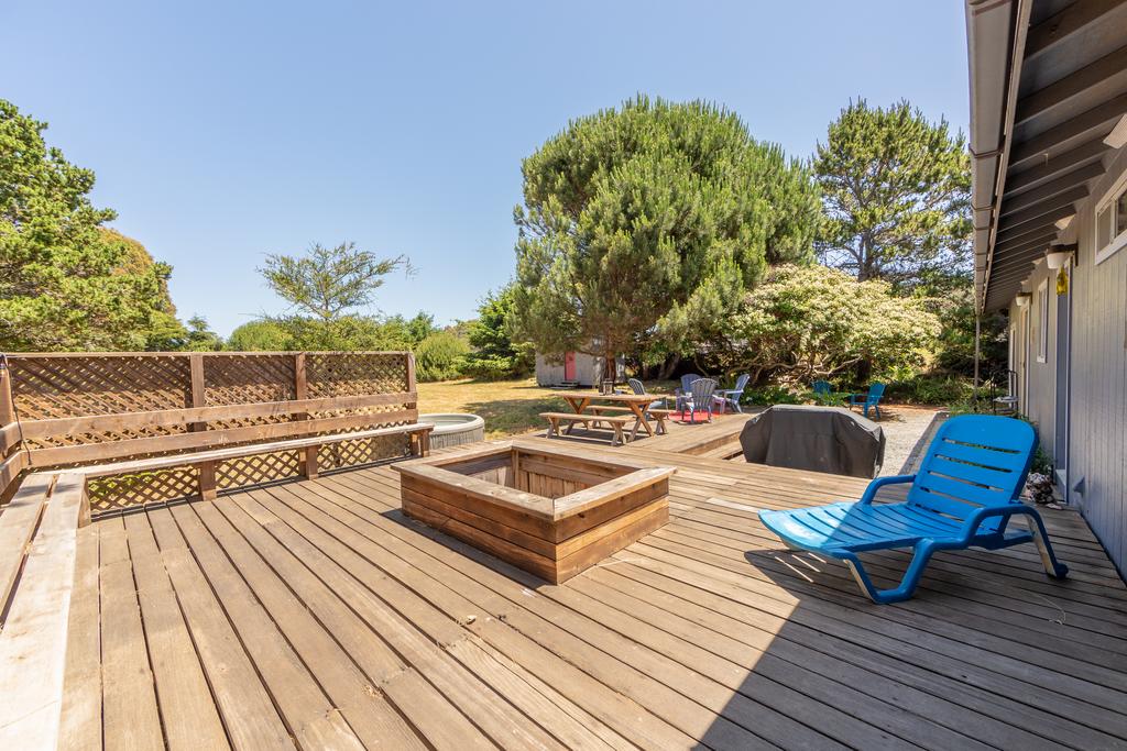 Coastal Conifer Hideaway - thumb 2