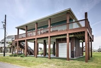 Coastal Crystal Beach House with Ocean Views Tourism Bookings