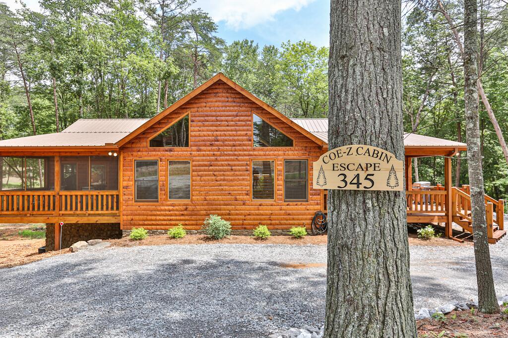 COE-Z Cabin Escape - Beautiful, Spacious Ranch Style Cabin With Three King Bedrooms. - thumb 0