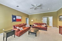 College Station Home with Yard - 5 Mins to A and M Tourism Bookings