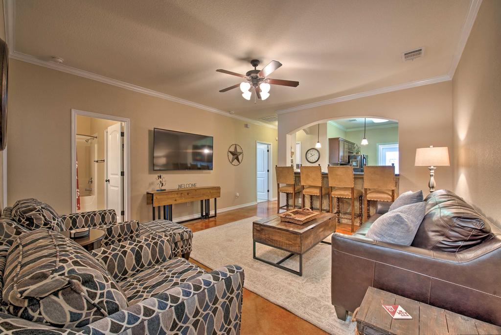 College Station House - 2.5 Mi To A&M Campus! - thumb 0