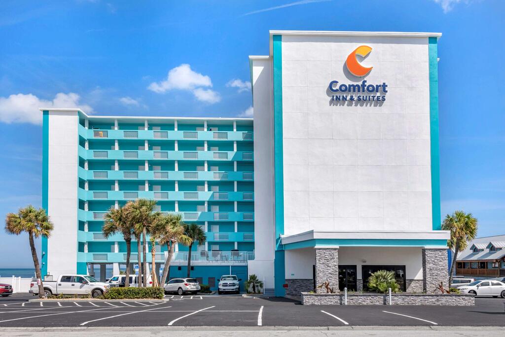 Comfort Inn & Suites Daytona Beach Oceanfront - thumb 0