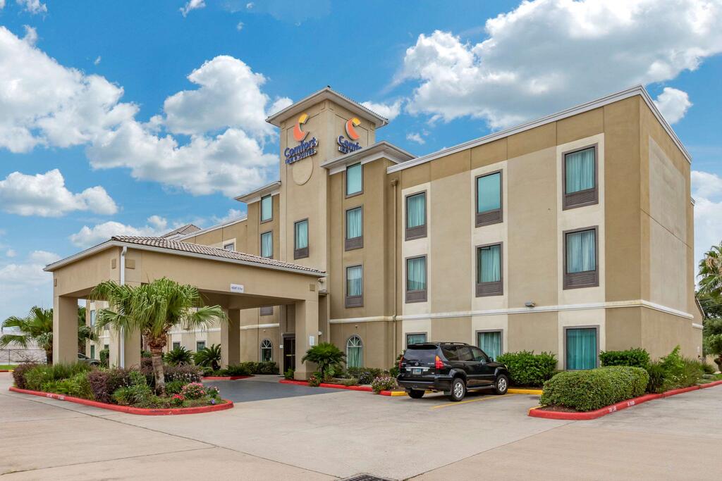 Comfort Inn & Suites FM1960-Champions - thumb 0