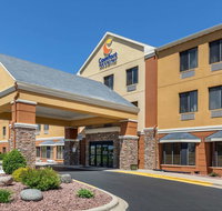 Comfort Inn  Suites Kenosha - USA Accommodation