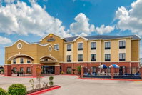 Comfort Inn  Suites Port Arthur Tourism Bookings