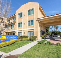 Comfort Inn  Suites Ventura Beach - USA Accommodation