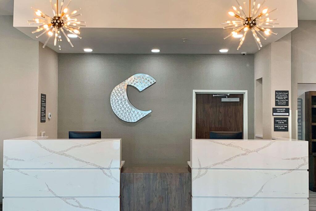 Comfort Suites Greenville Airport - thumb 3