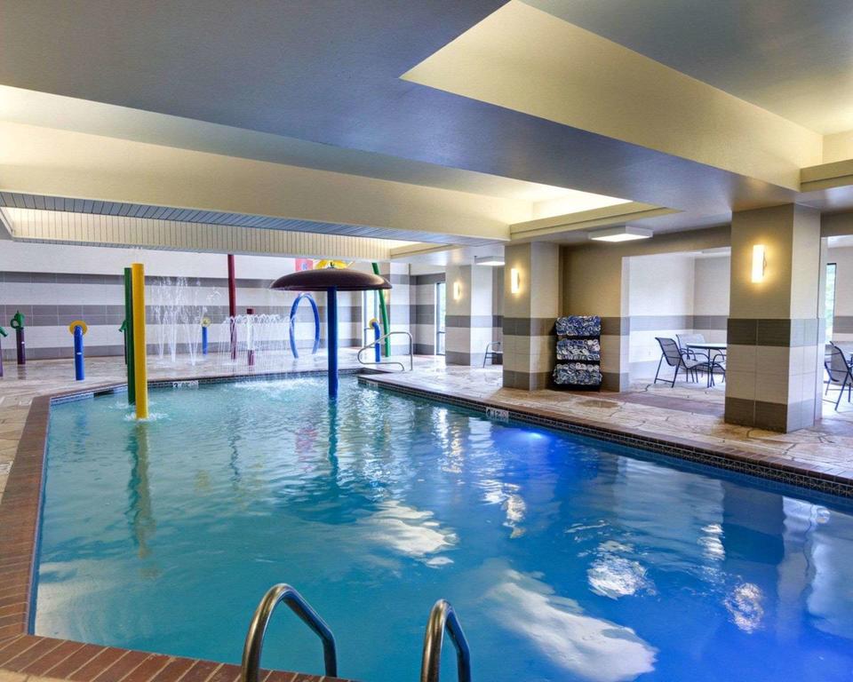 Comfort Suites Little Rock - thumb 2