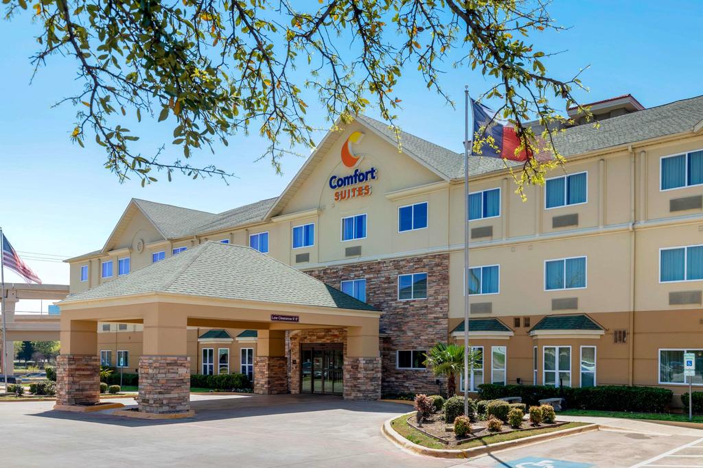 Comfort Suites North Dallas - thumb 0