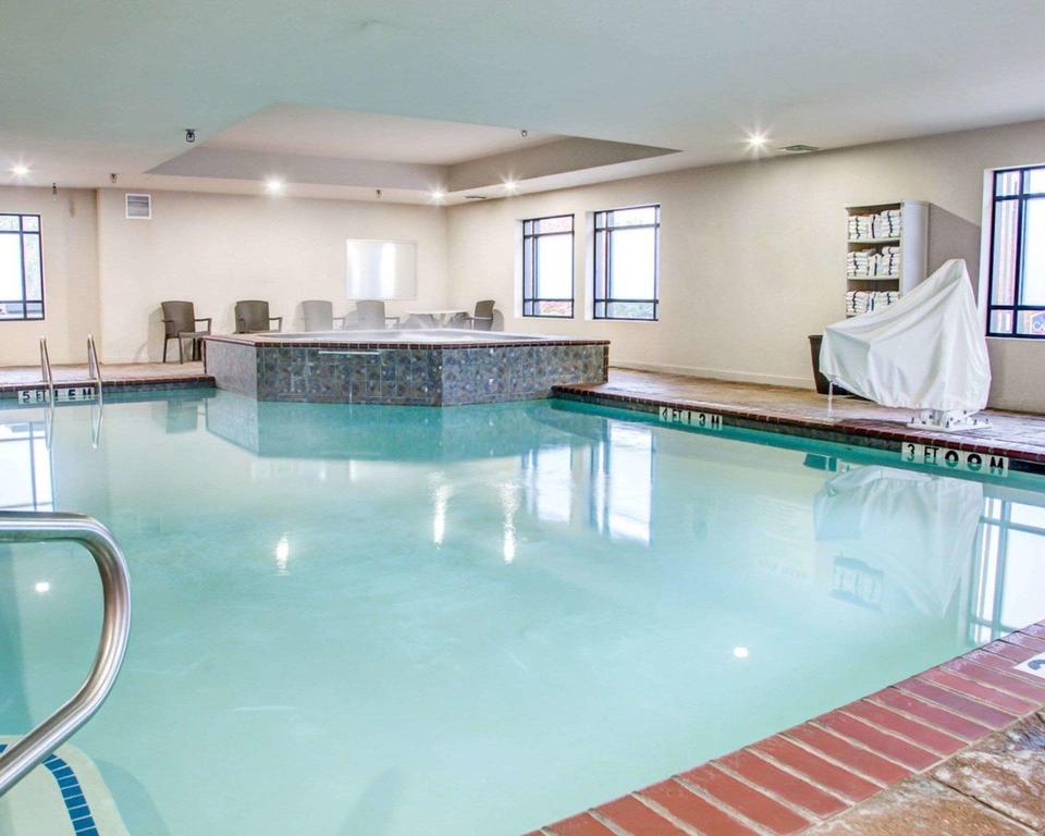 Comfort Suites Tyler South - thumb 2